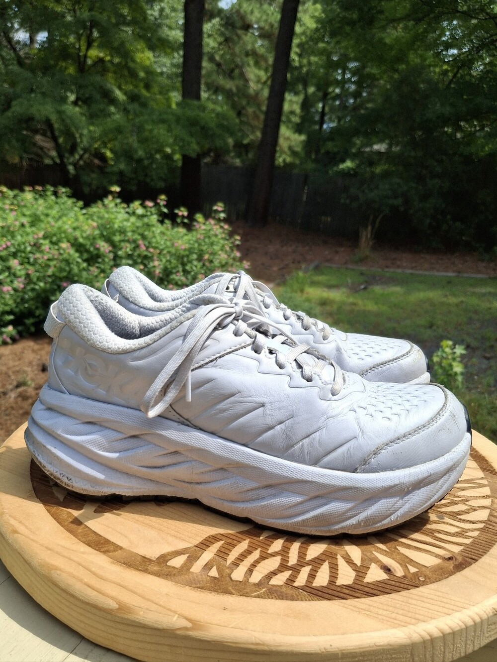 Hoka One One Women's Bondi SR White Leather Slip Resistant Sneakers Sz 8 READ - Picture 11 of 12